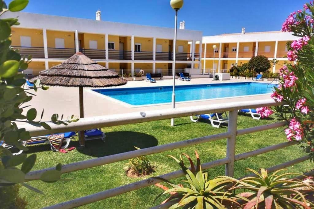 Apartamento Penthouse With Sea View & Private Terrace Guia  Exterior foto